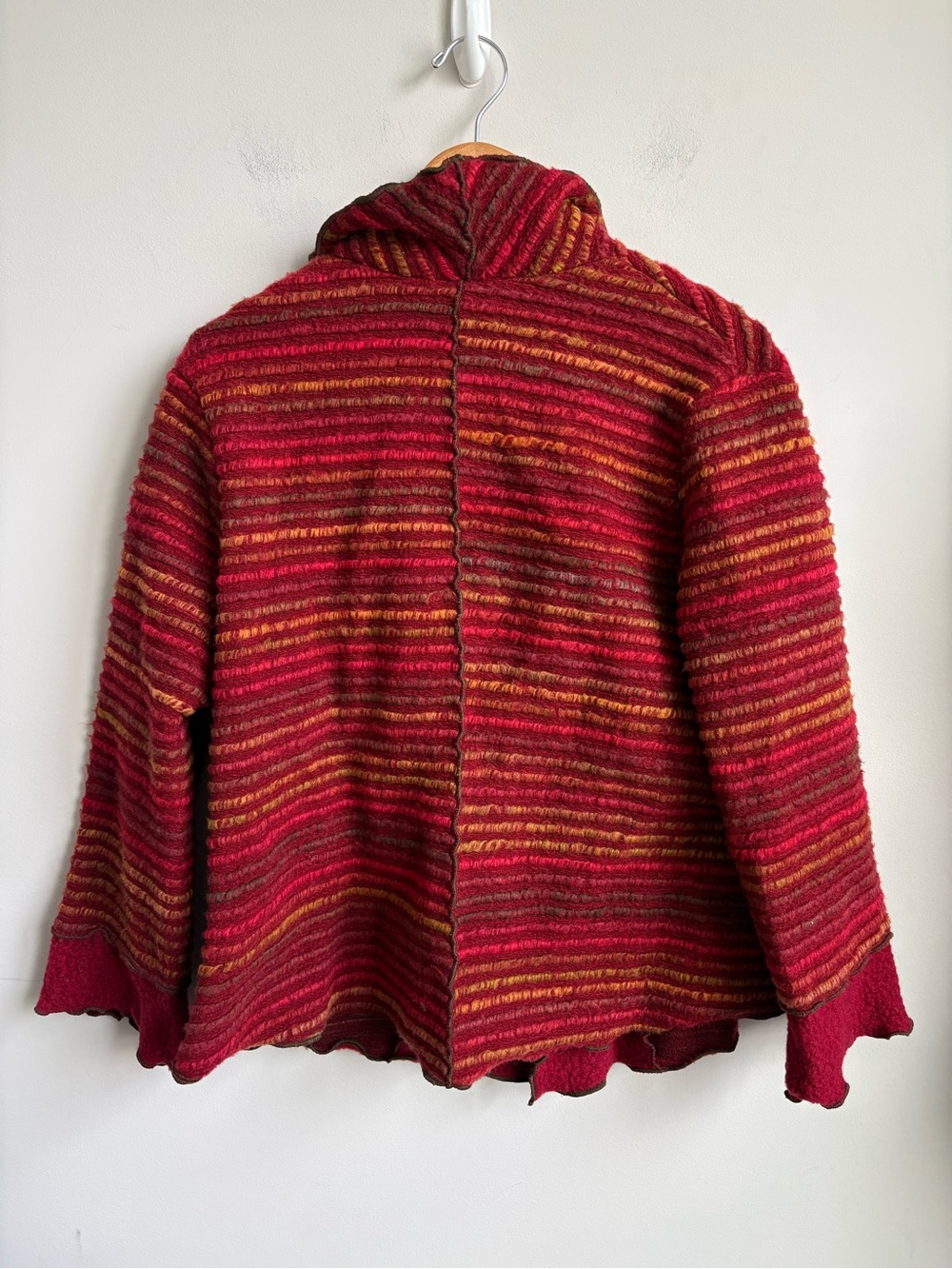 Facets Red Textured Open Front Jacket Size Medium Boho Lagenlook Artsy - Picture 5 of 6